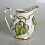 Ivy Garland Creamer 




